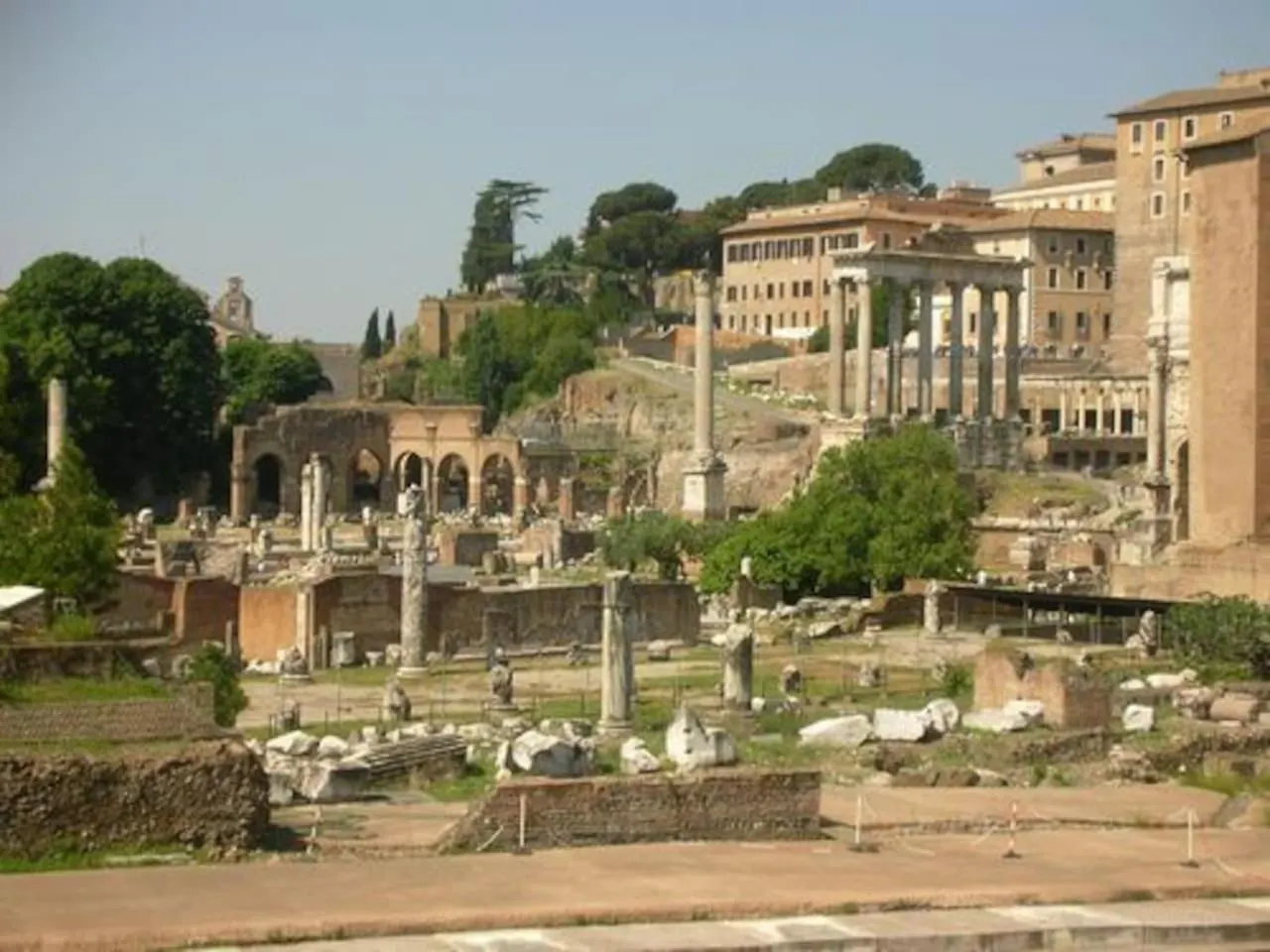 Lovely Studio Near Colosseum ローマ